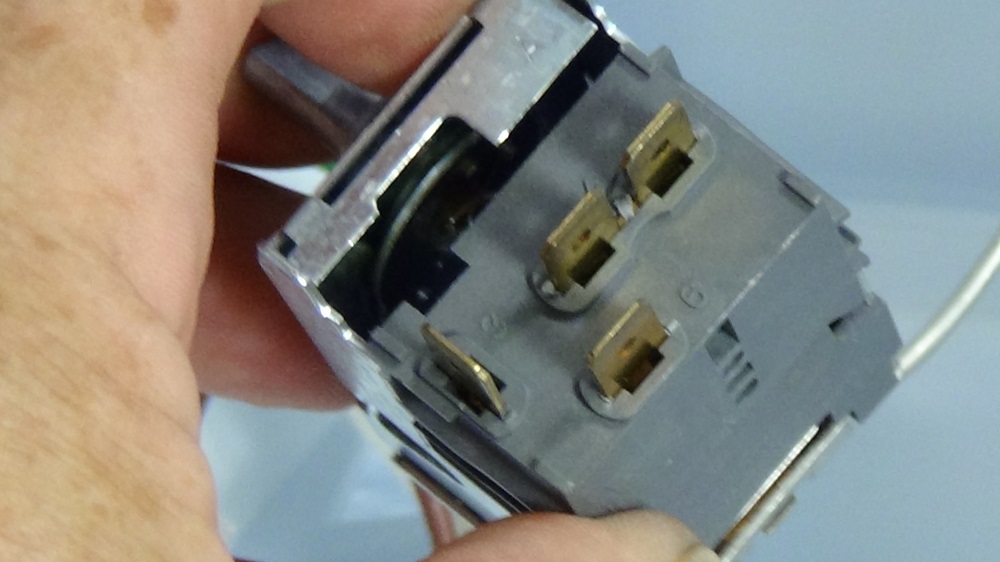 Thermostat Repair or Replacement